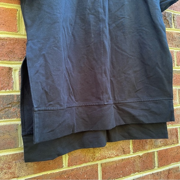 Lululemon Short Sleeve Sweatshirt - Picture 2 of 7